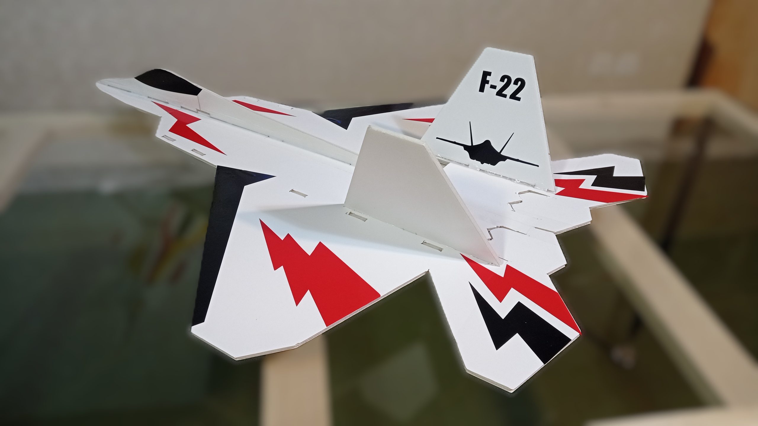 پکیج آموزش ساخت بدنه هواپیما f22 Raptor تیغه ای